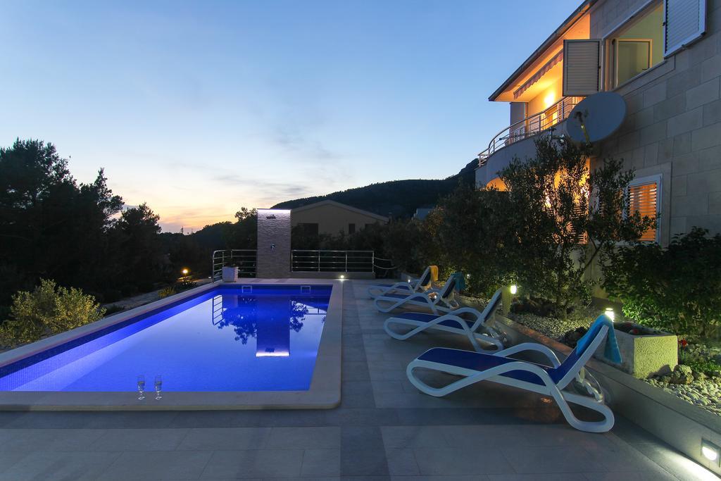 Villa Levanda Makarska Exteriör bild